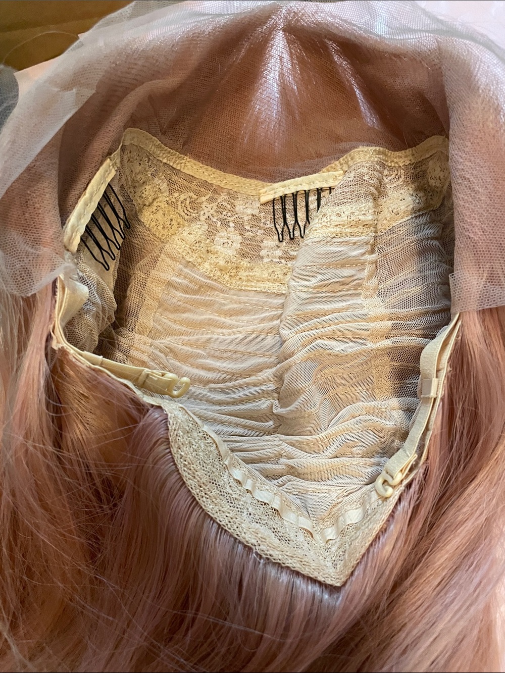 Luxe Rose Pink Gold Blonde Lace Front Wig with Matching Cap - Picture 6 of 16